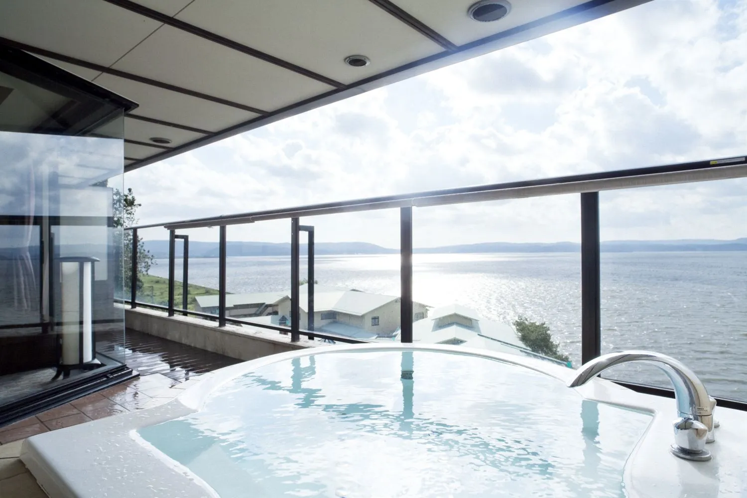 東京 宿泊 航空券 格安