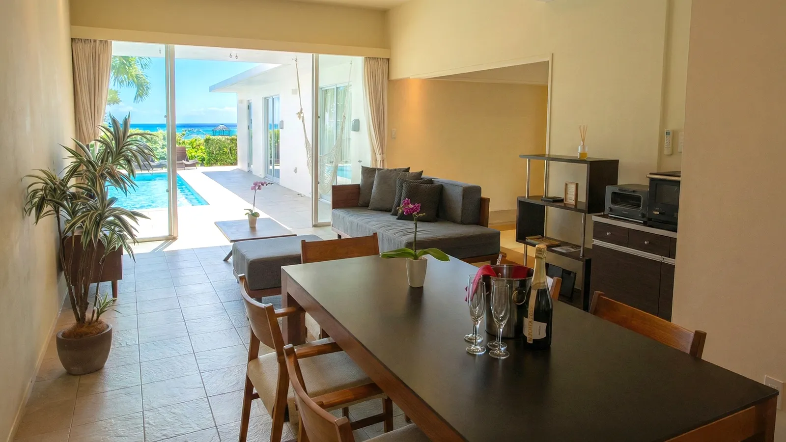 フェリスヴィラ スイート 宮古島上野