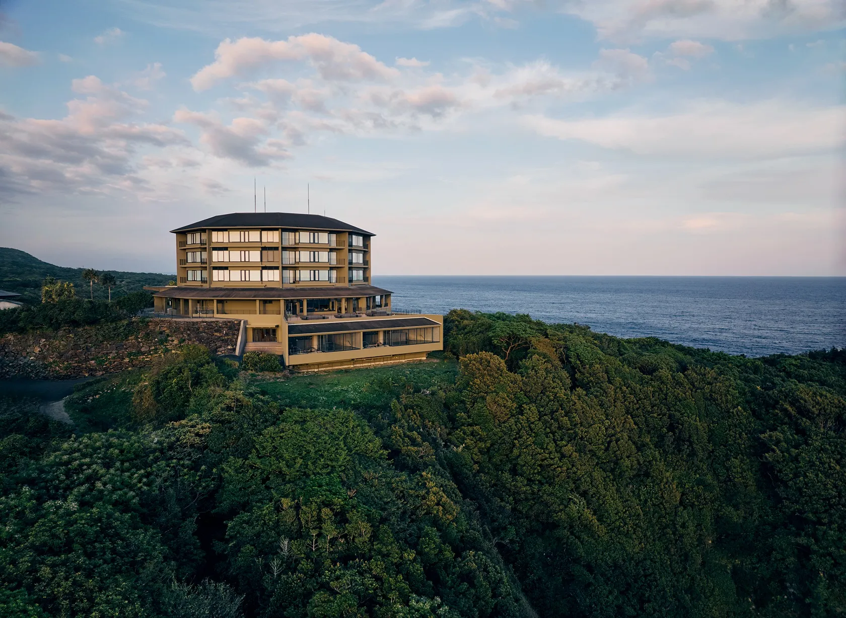 samana hotel Yakushima（旧・ホテル屋久島）