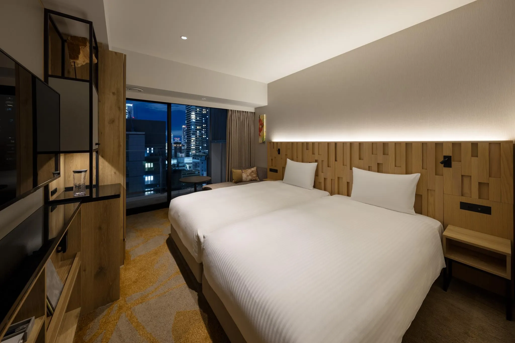 都シティ 大阪本町