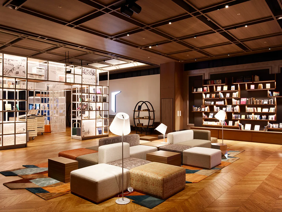 IN THE LIBRARY hotel and books TOKOROZAWA