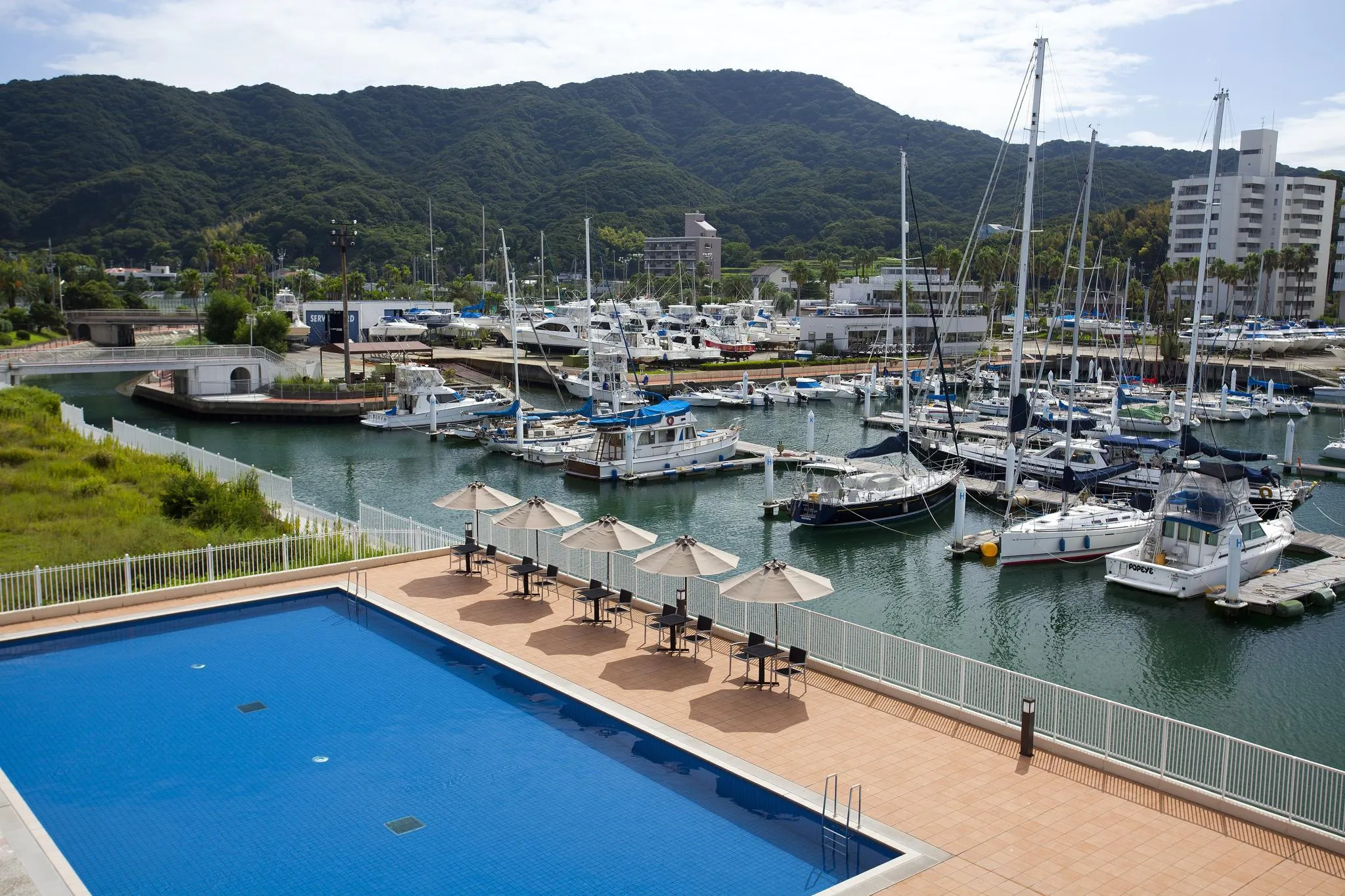 海のホテル 島花
