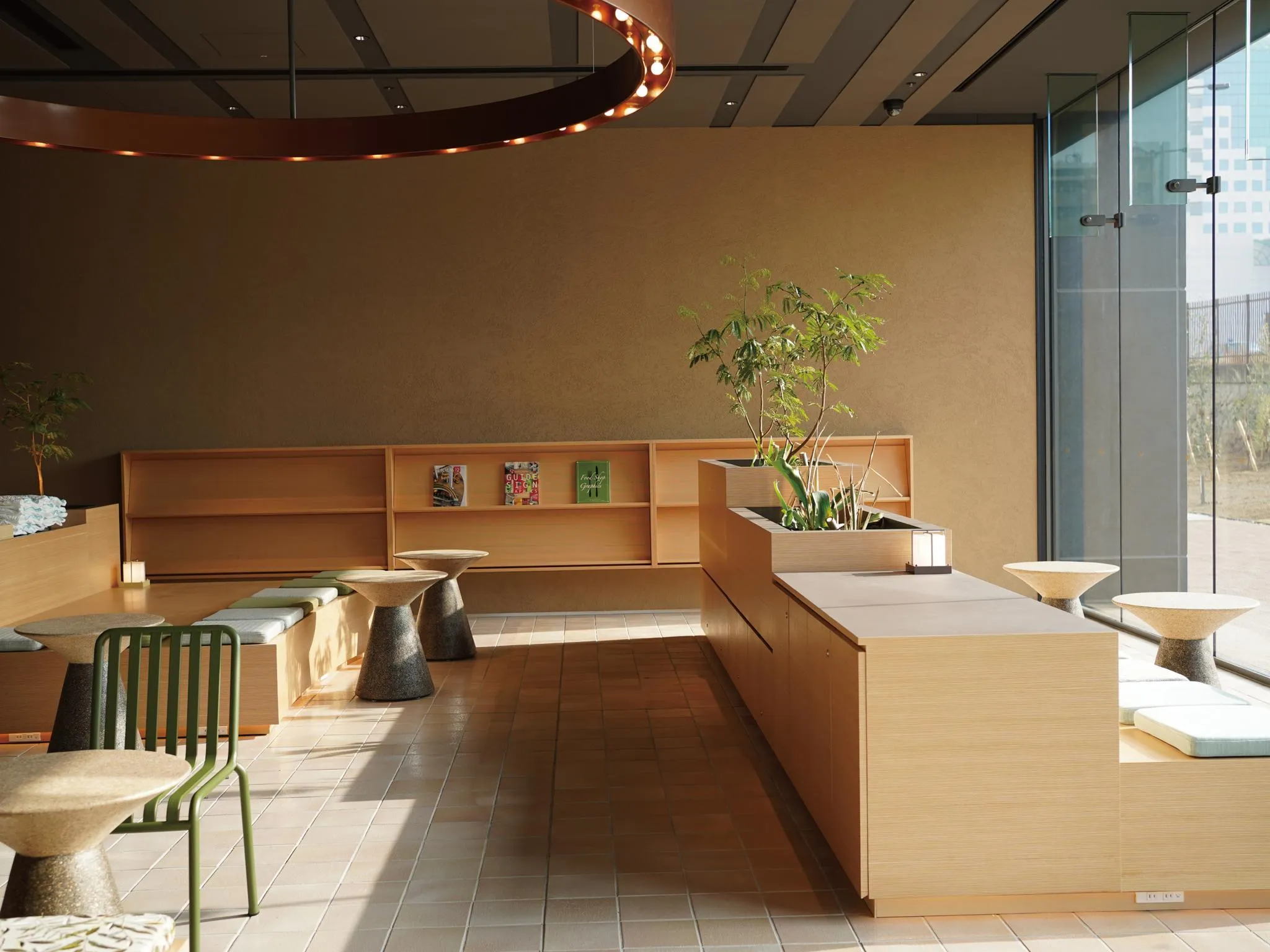 ドーセット バイ アゴーラ 大阪堺