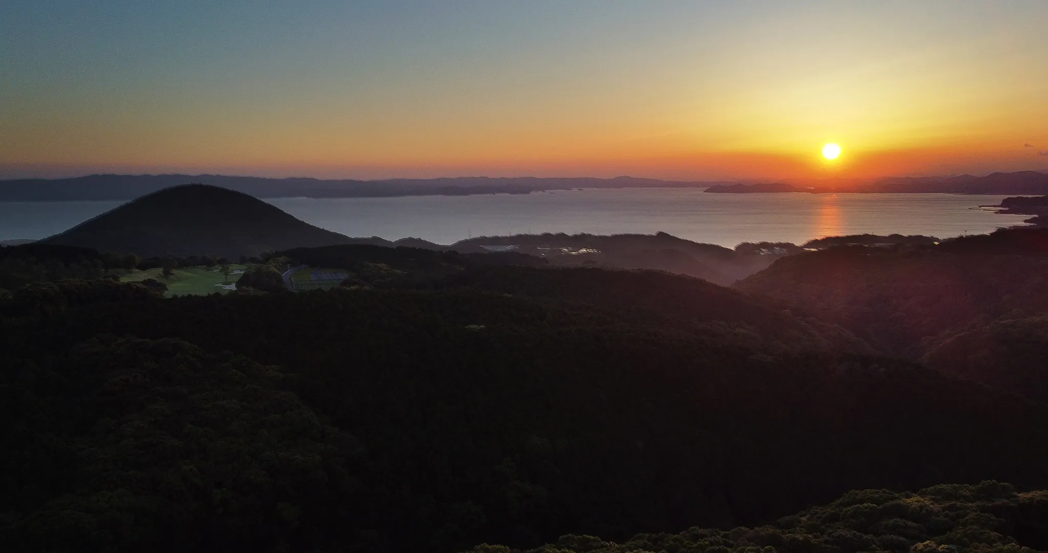 そのぎ茶温泉 里山の湯宿 つわぶきの花