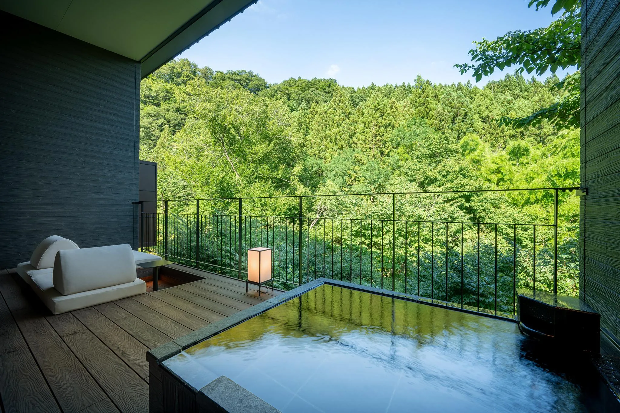 THE YUKAWA 一條支店