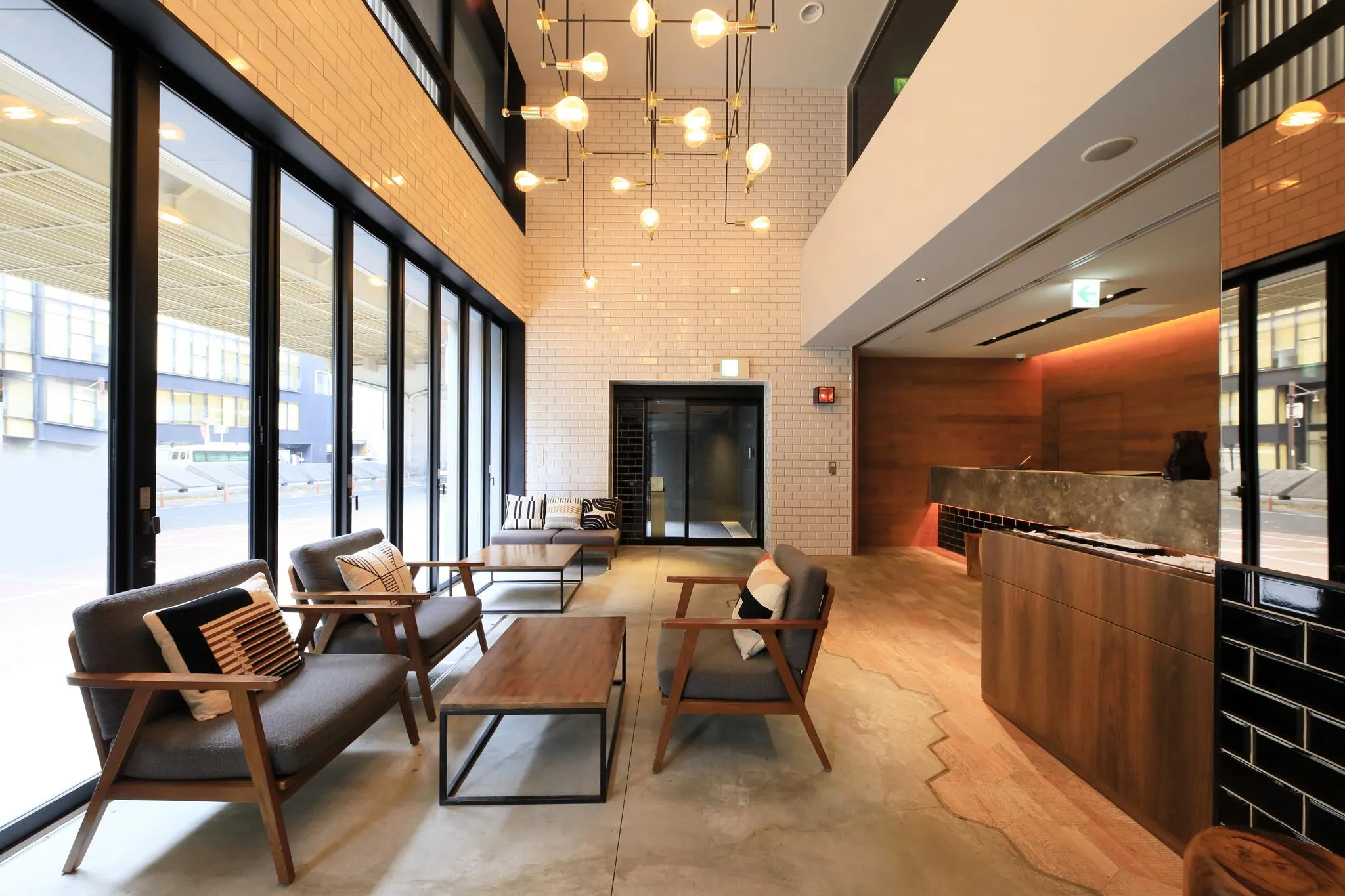 クインテッサホテル大阪梅田 Comic&Books