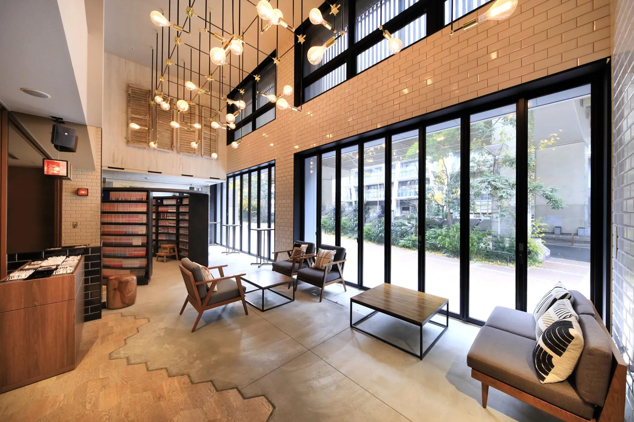 クインテッサホテル大阪梅田 Comic&Books