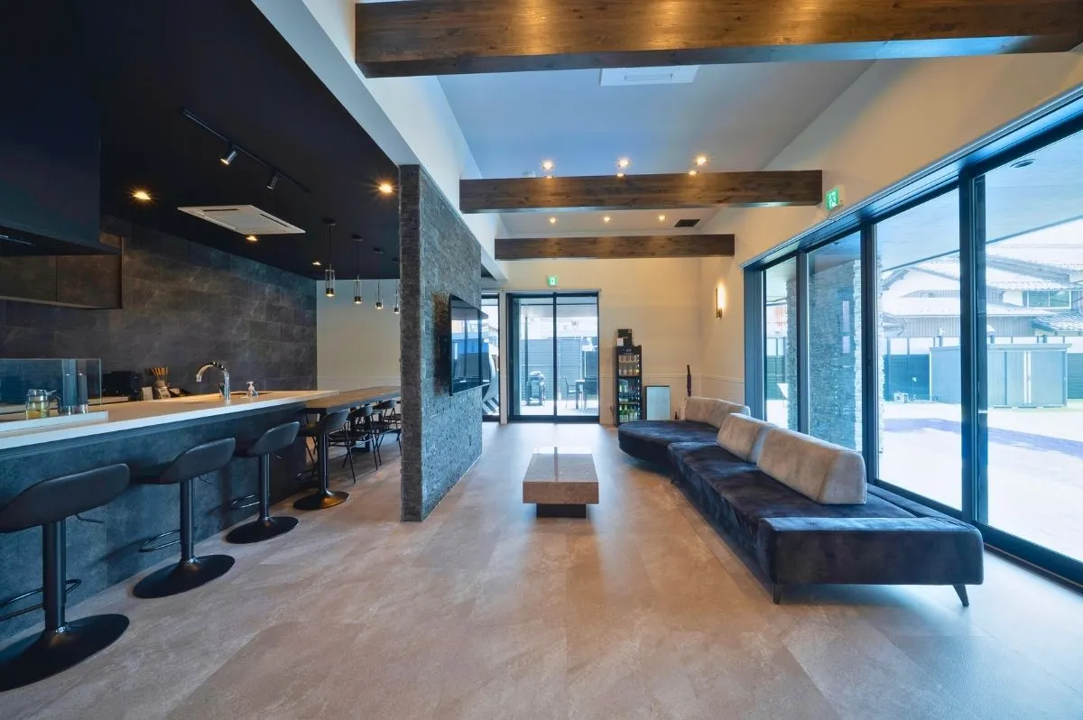 LAKE villa CHITOSE