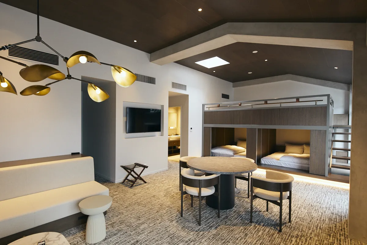 TRAN.SCENDER HOTEL Yokohama