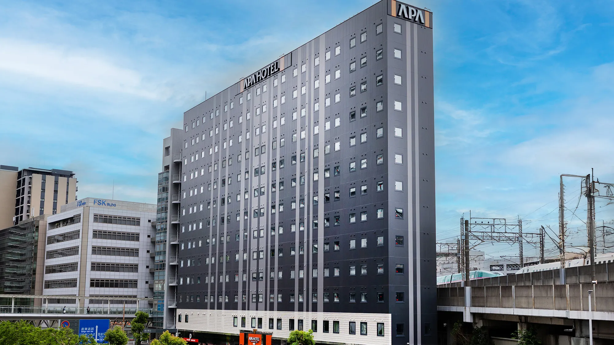 アパホテル〈さいたま新都心駅西〉