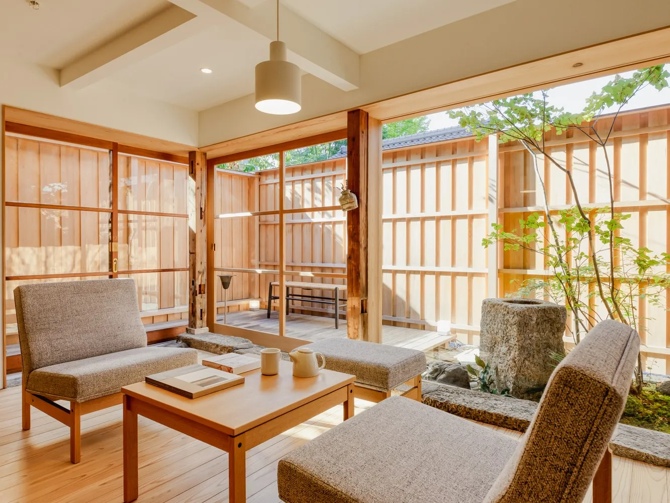 NIPPONIA HOTEL 伊賀上野 城下町の宿泊予約はRelux（リラックス）