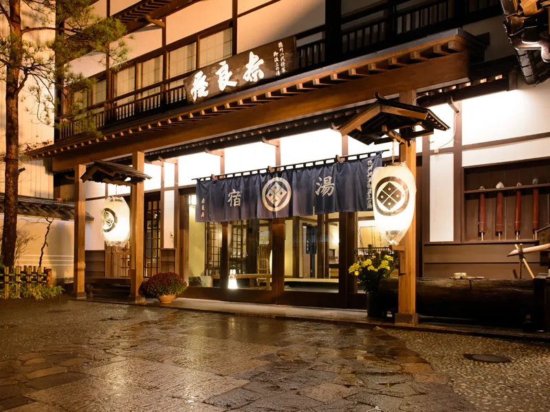 草津温泉で泊まりたい おすすめホテル 旅館6選 Relux Journal