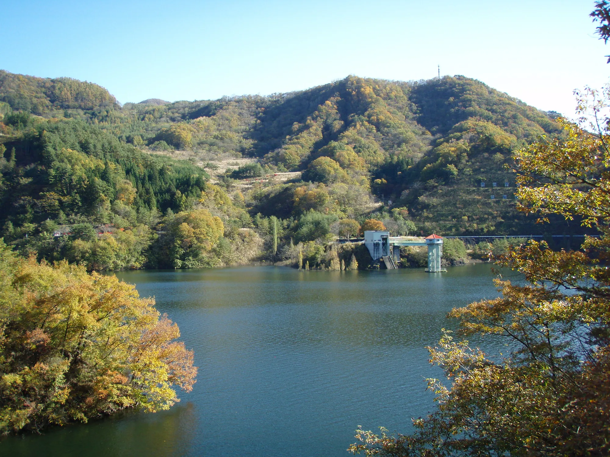 能泉湖