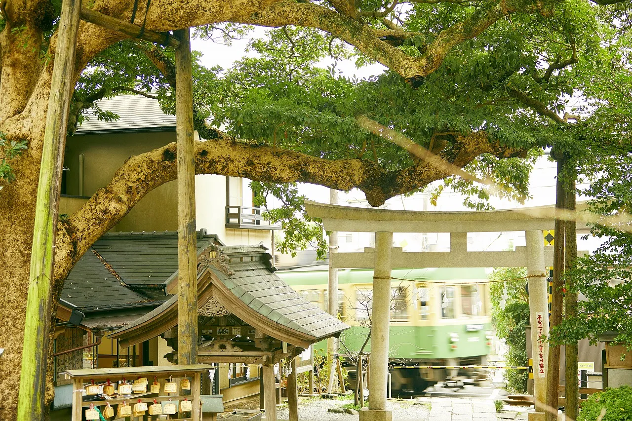 御霊神社