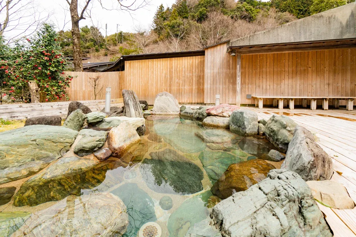 雲の上の温泉