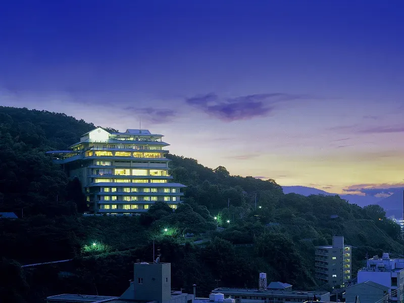 夕凪の湯 HOTEL花樹海