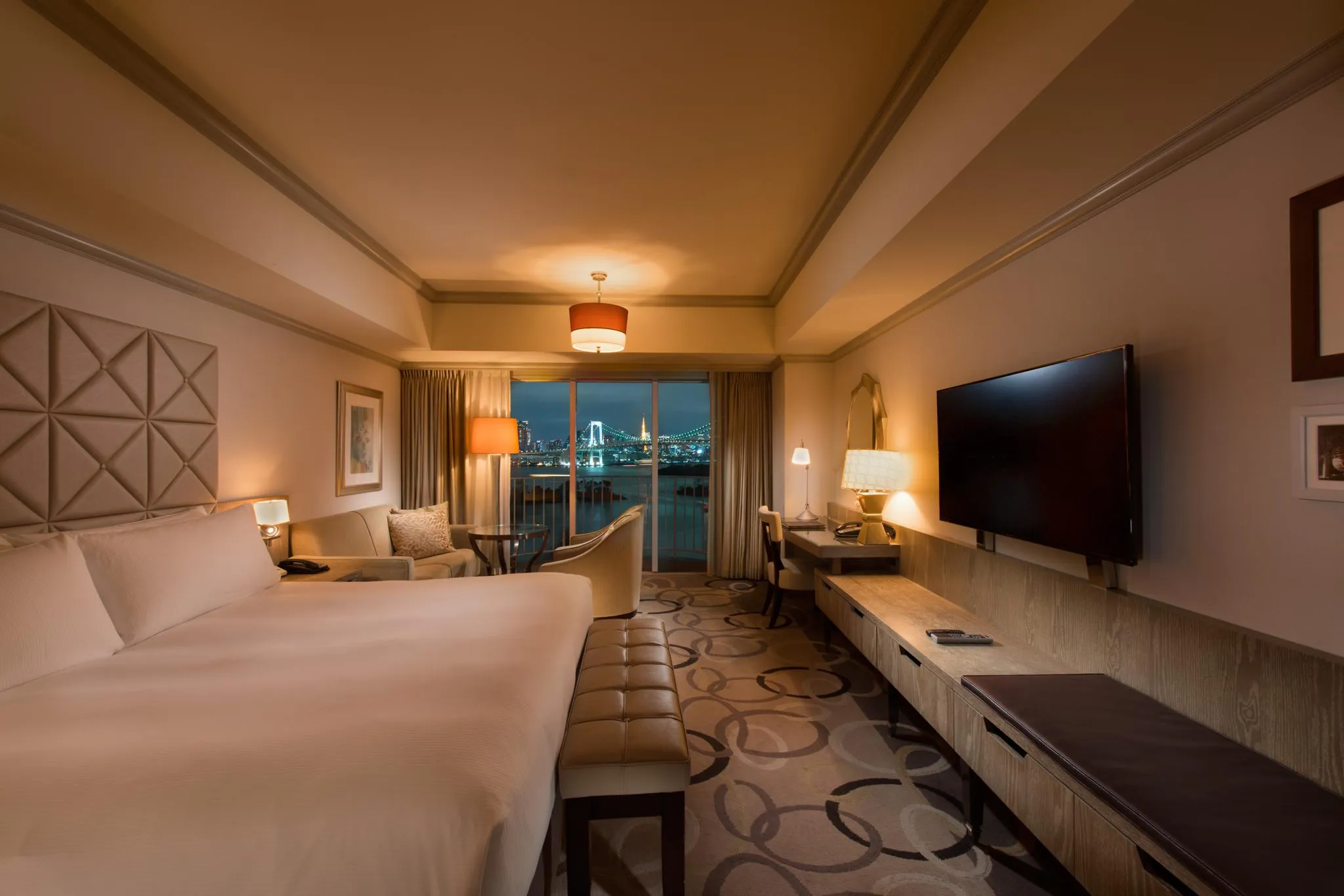 ヒルトン東京お台場