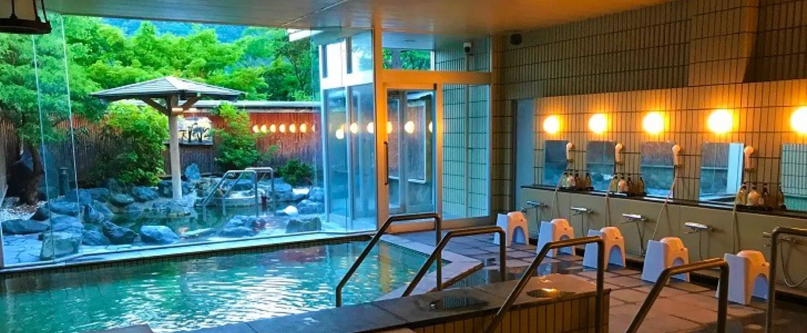 旅籠屋 定山渓商店