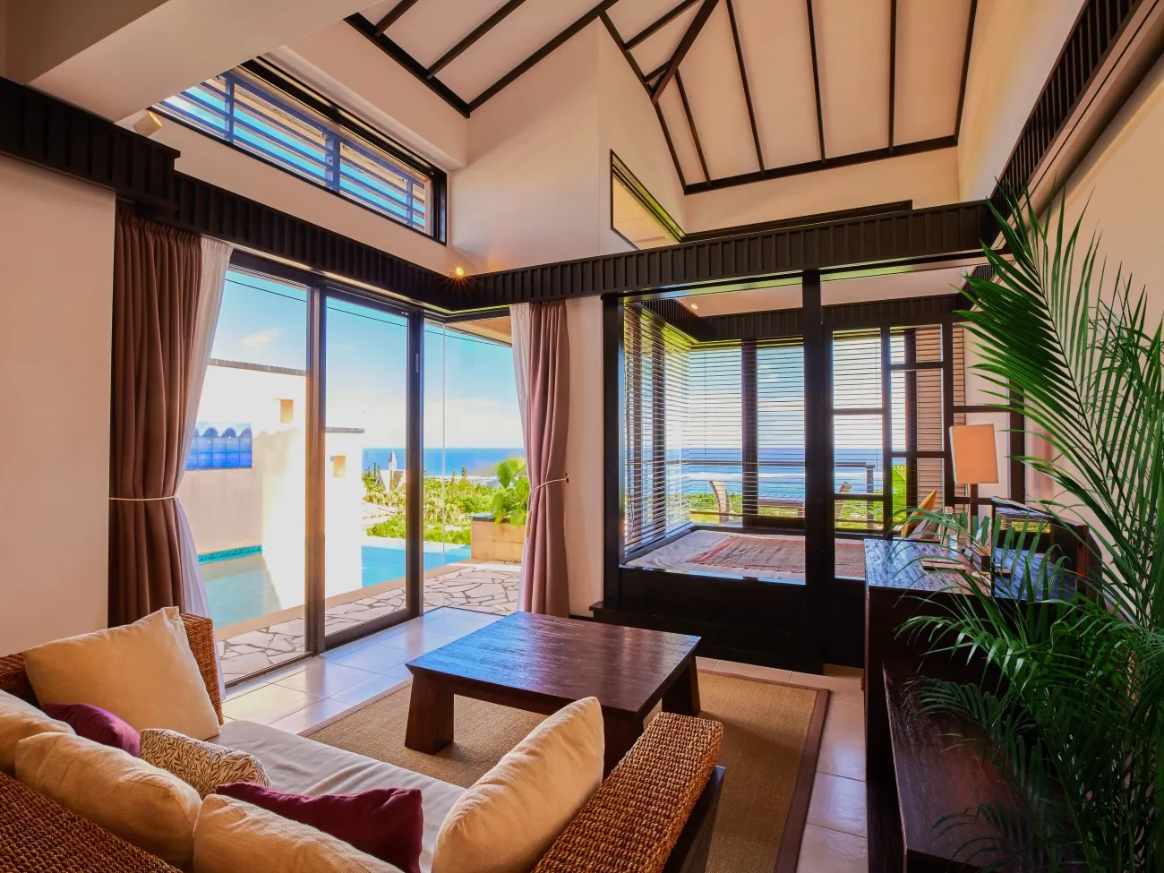 シギラベイサイドスイート アラマンダ