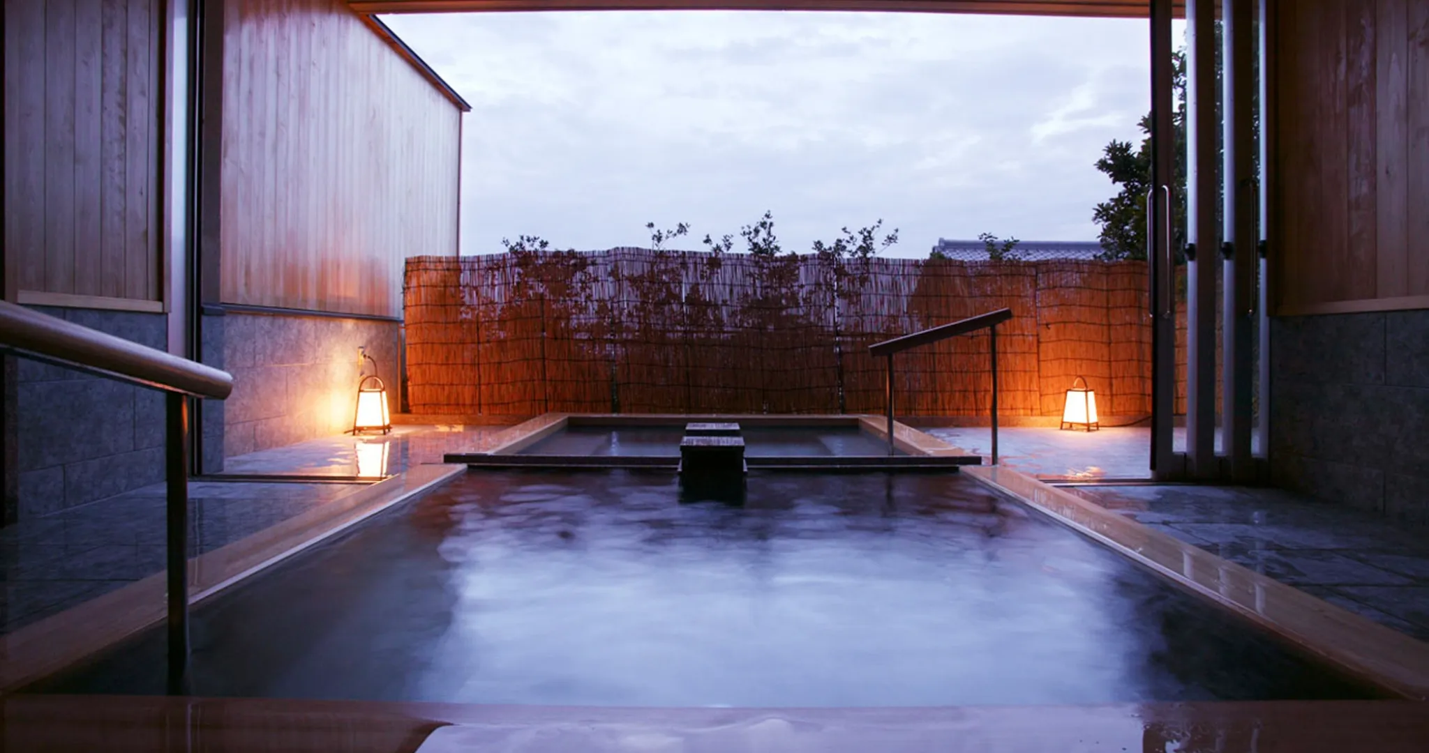 伊良湖温泉 和味の宿 角上楼