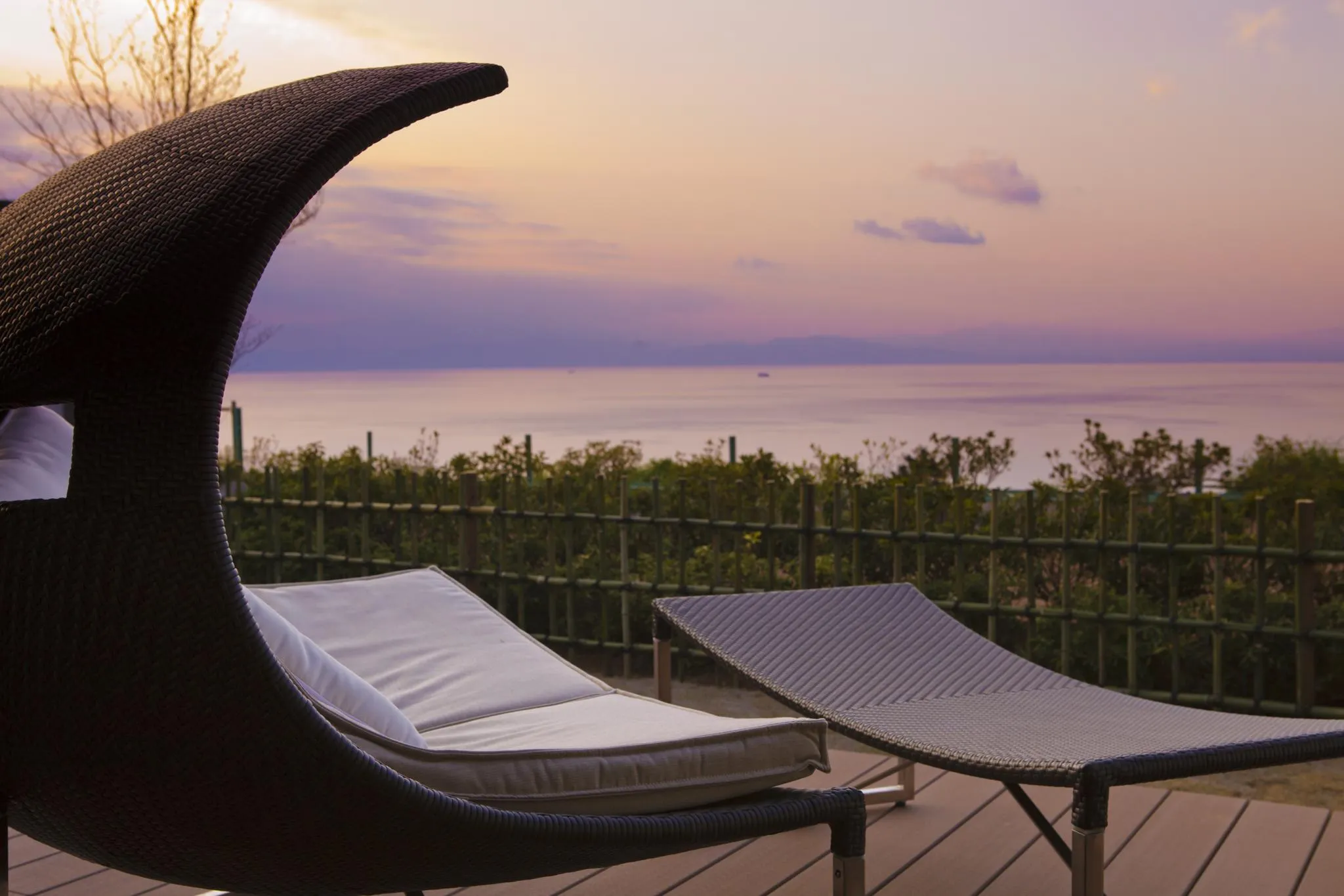 世界遺産 富士山を望む宿 富岳群青