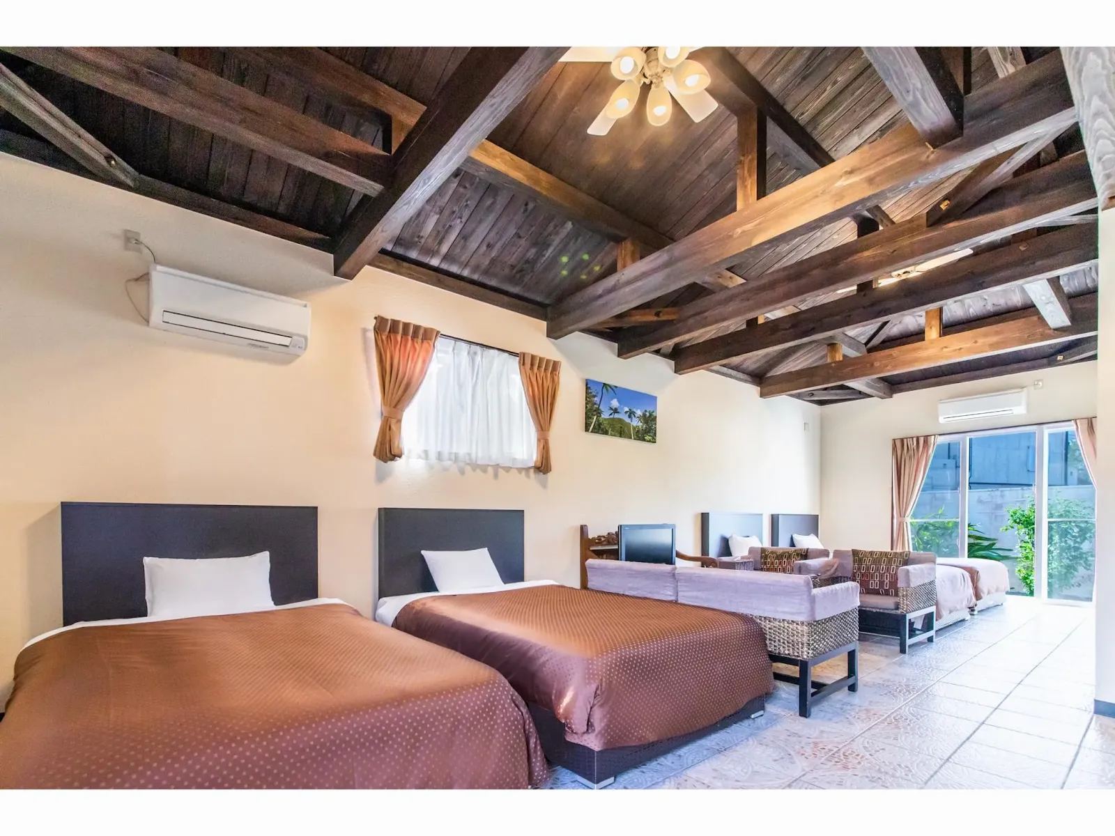 名蔵ヴィレッジ