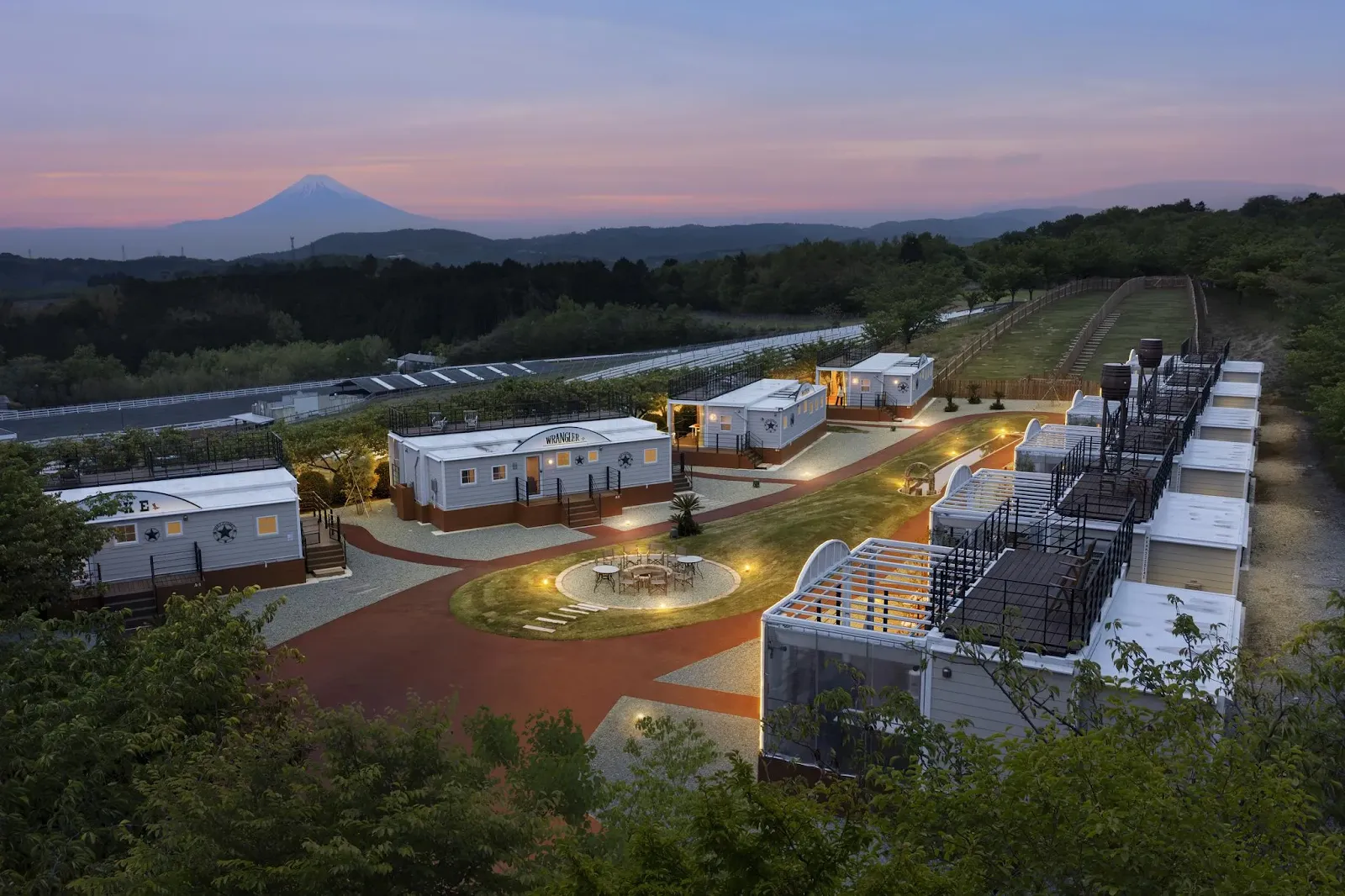 中伊豆 EAST WINDS VILLAGE