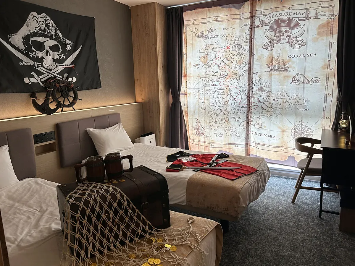 変なリゾート&スパ 関西空港(旧 変なホテル 関西空港)v