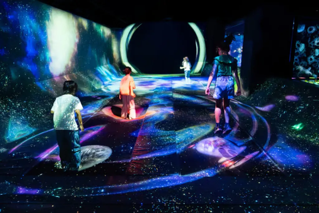 チームラボ バイオヴォルテックス京都