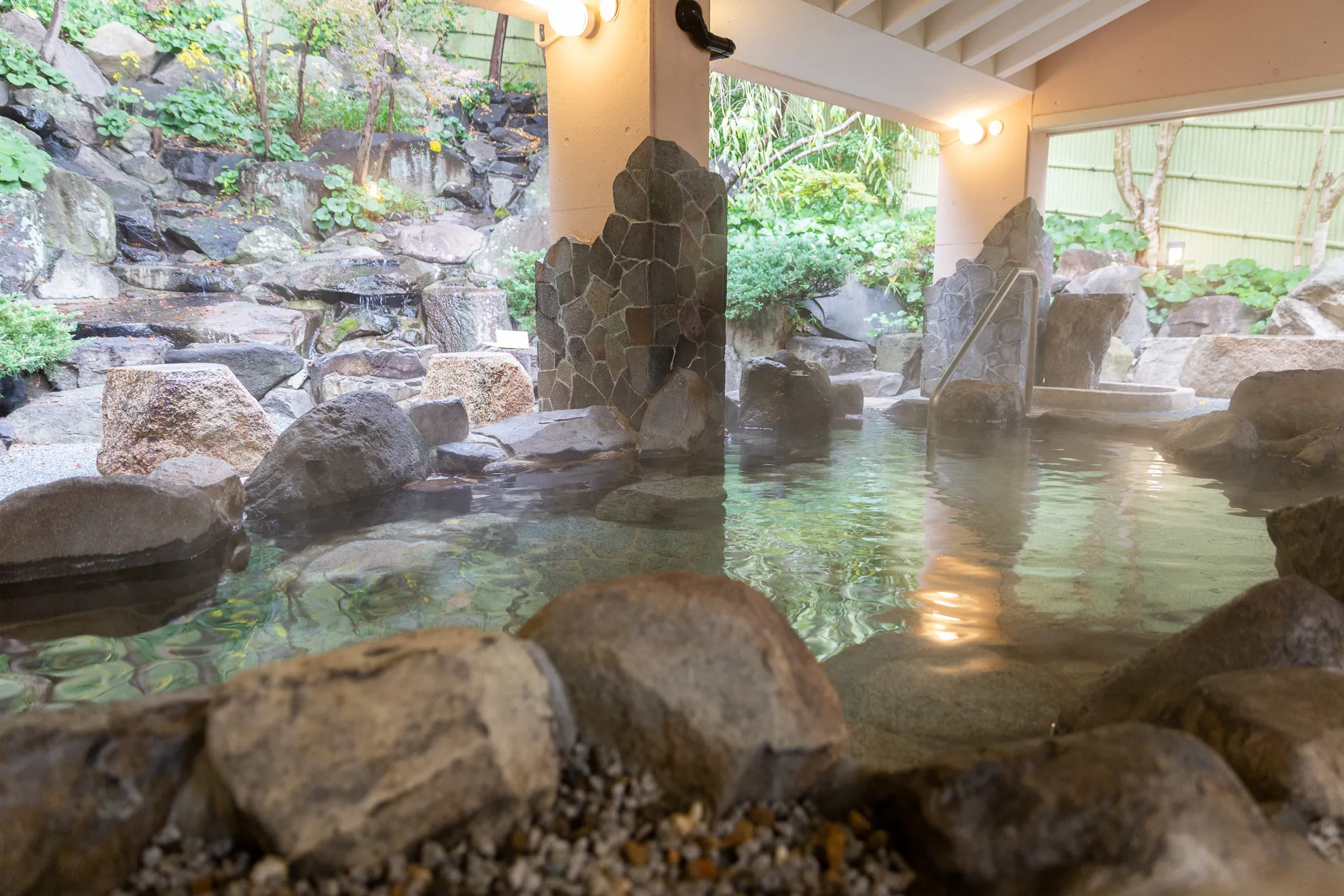 決定版 関西で人気のペットと泊まれる宿おすすめ選 温泉やドッグラン付きなど特徴別にご紹介 ペトコト